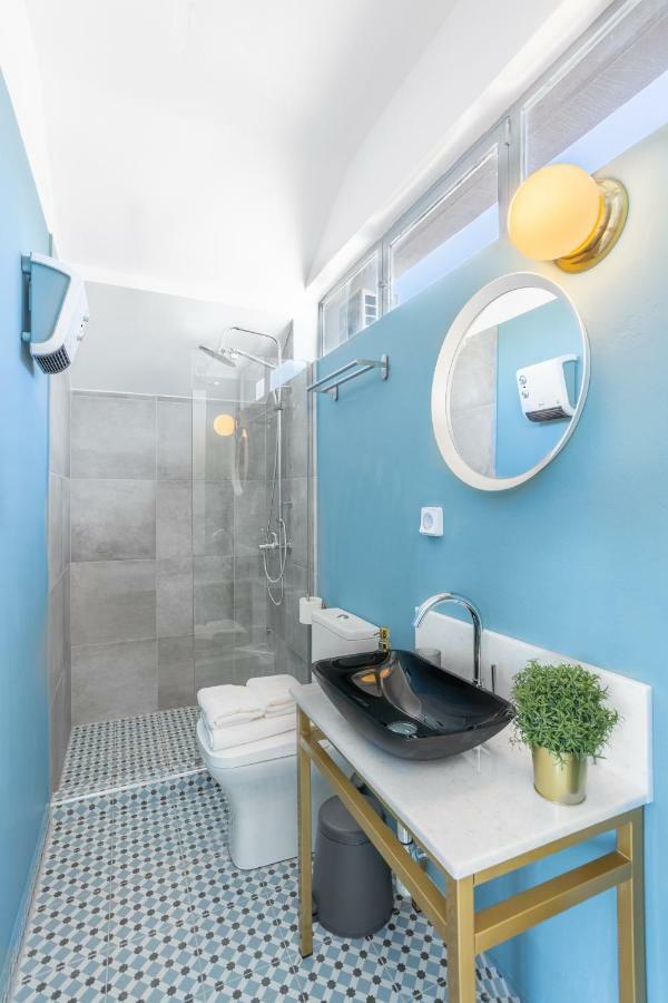 Downtown Boutique Apartments Acropolis View Athens Exterior photo